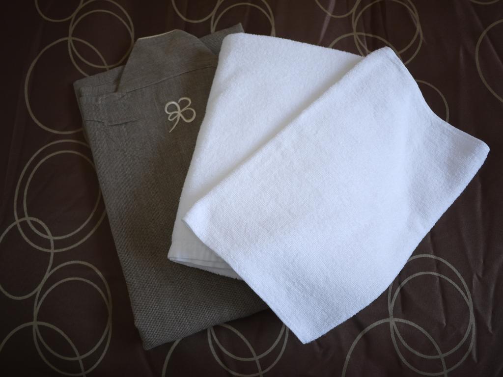 Hotel Select Inn Shikoku Chuo Sikokucsuo Szoba fotó